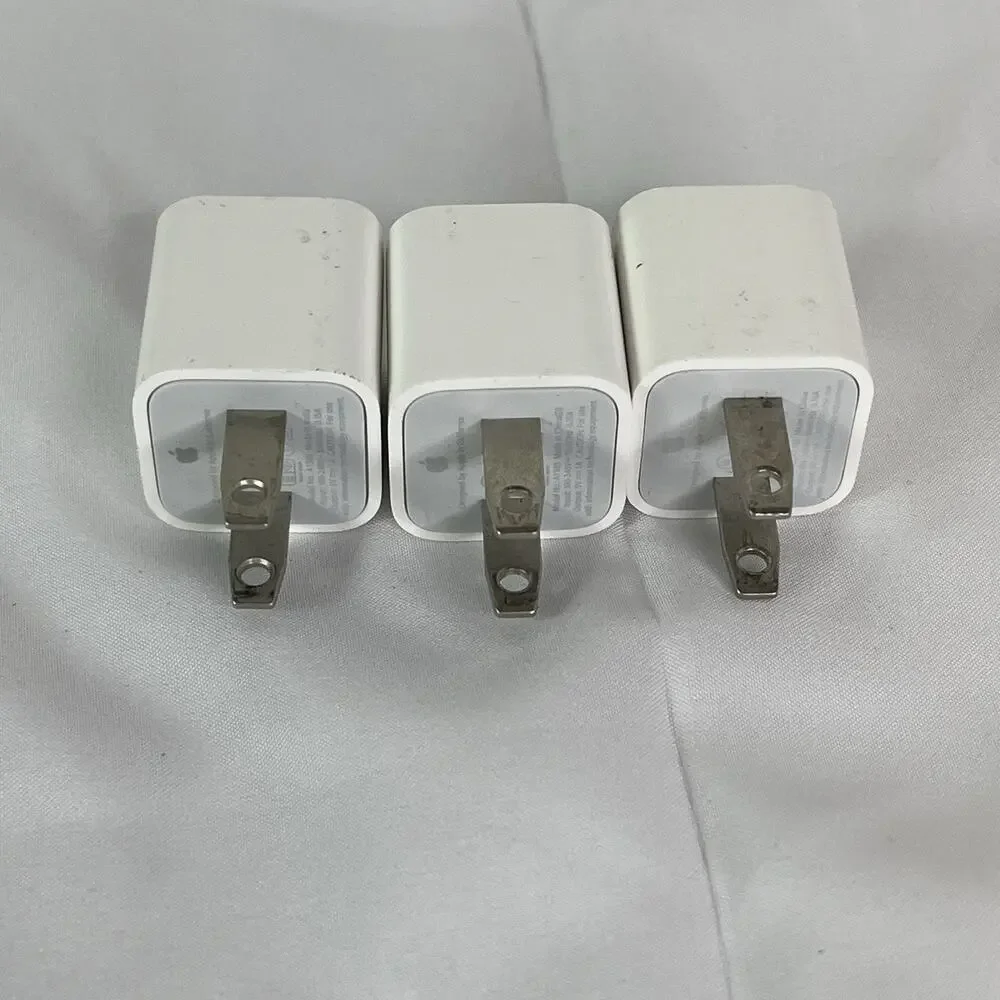 Apple USB-based Power adapter Charge iPhone iPad iPod Model A1385, Set Of 3